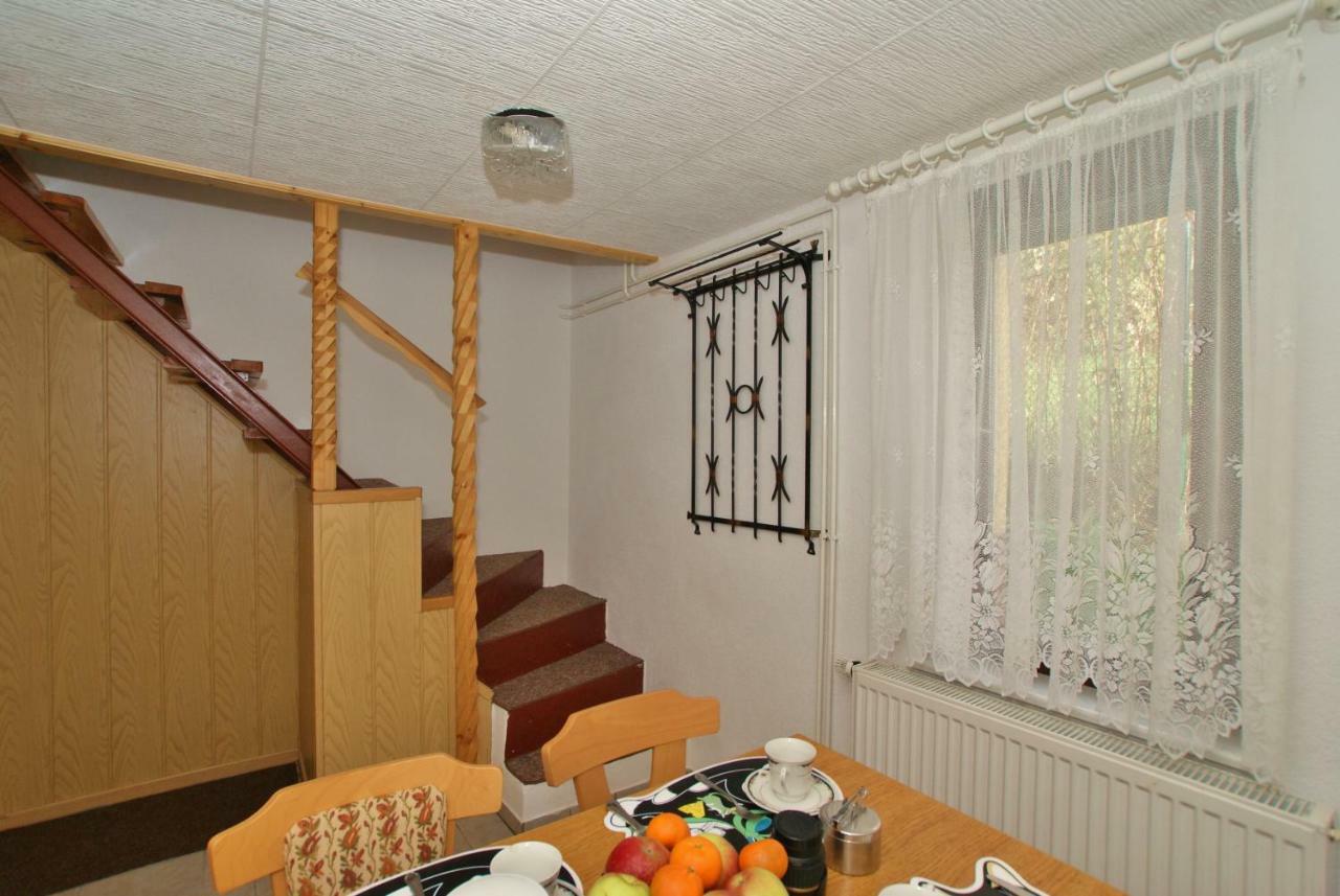 Ferienhaus Schaffrath Ehrenberg  エクステリア 写真