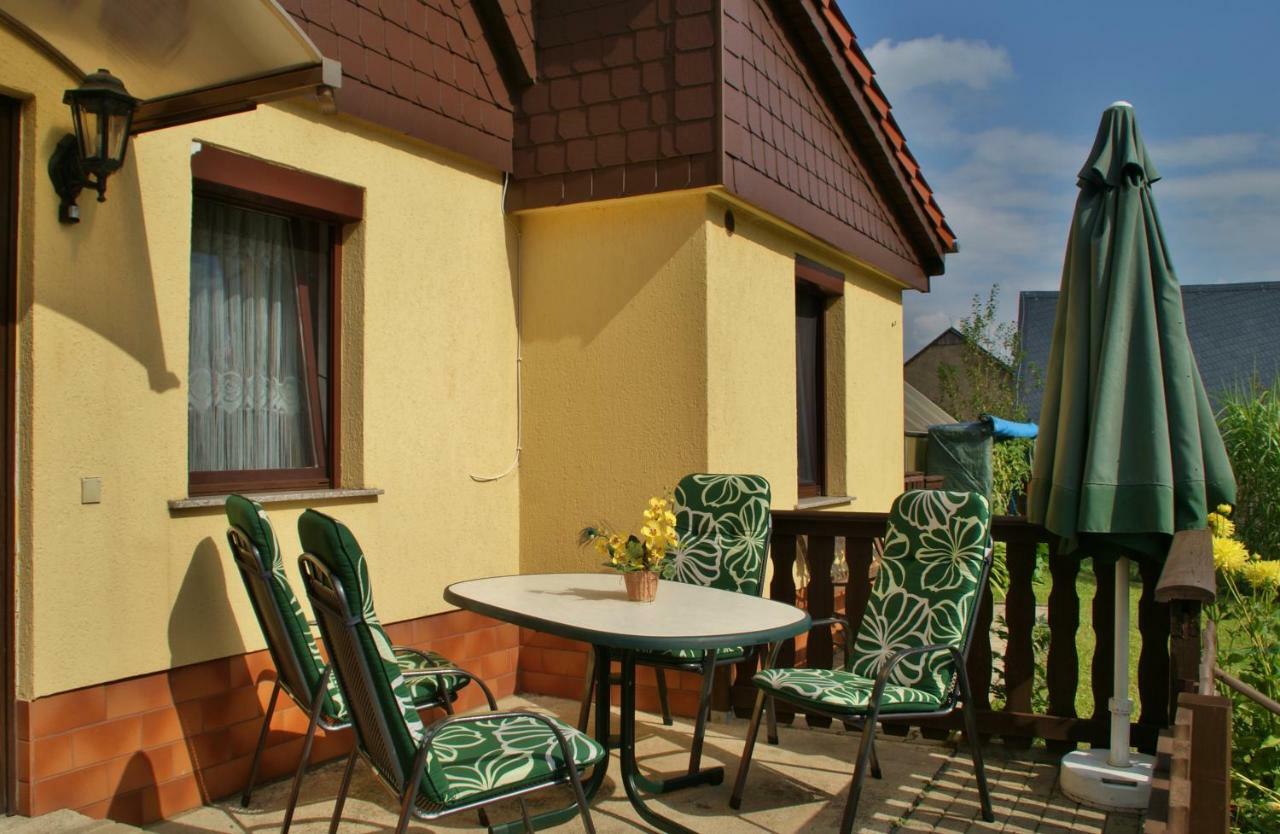 Ferienhaus Schaffrath Ehrenberg  エクステリア 写真