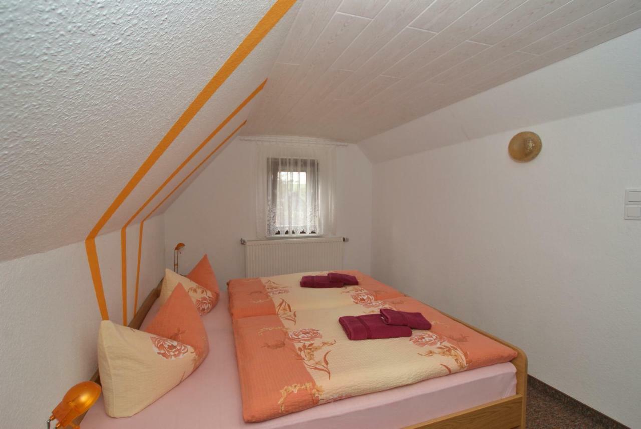 Ferienhaus Schaffrath Ehrenberg  エクステリア 写真
